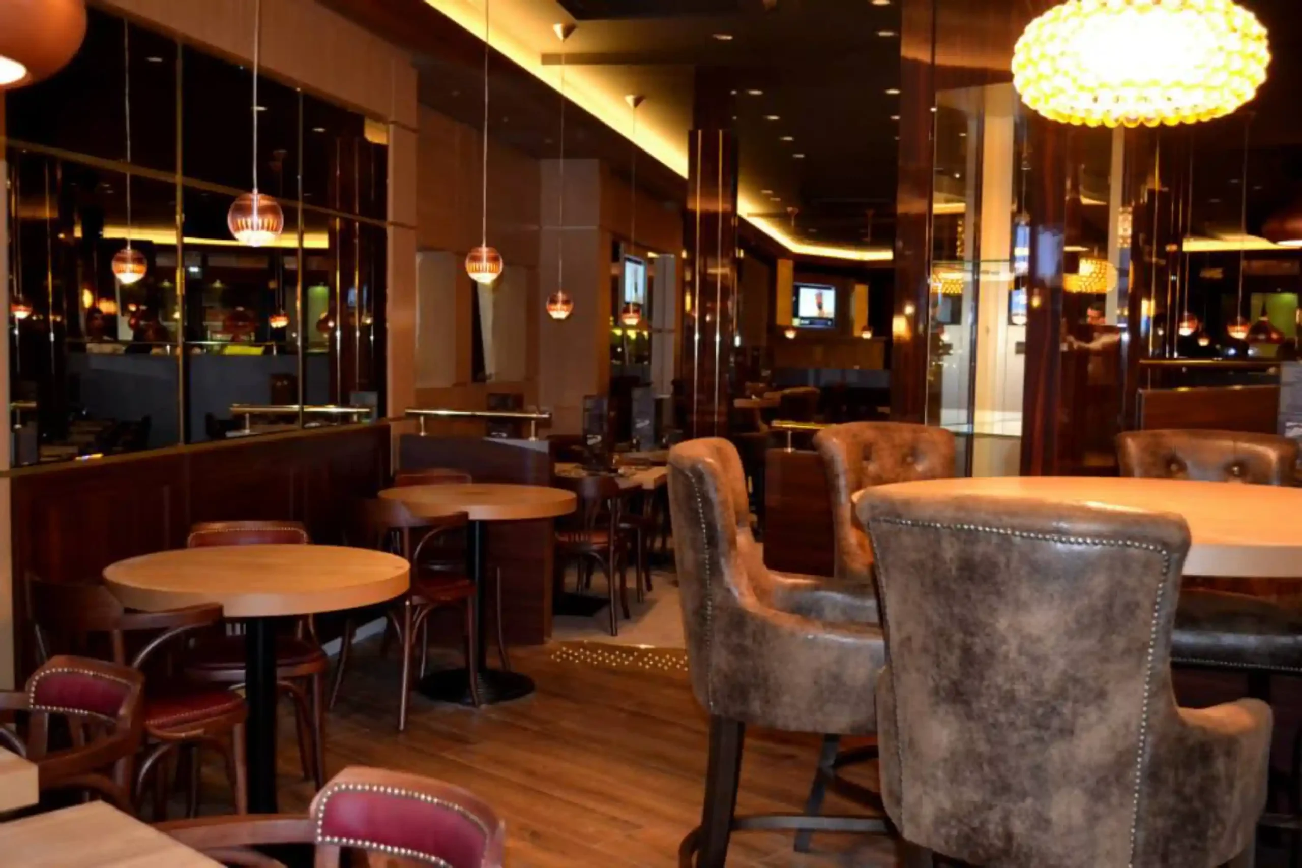 brasserie-le-victoria-carcassonne-interieur-accueil-a-propos